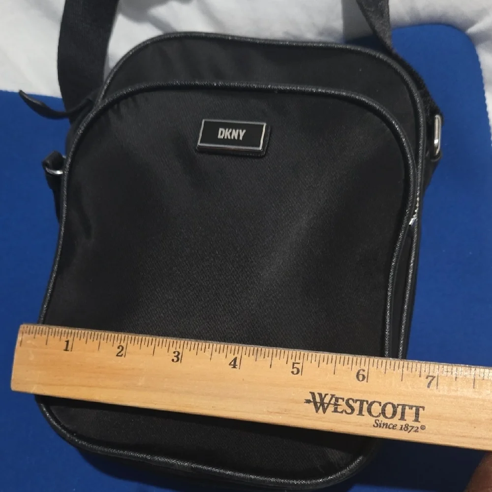 DKNY Men's Black Messenger Bag